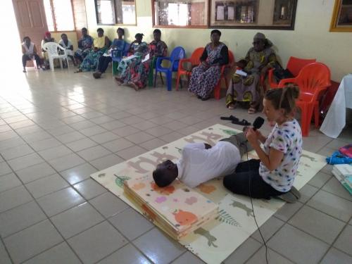 Treballant les rutines a Costa d'Ivori